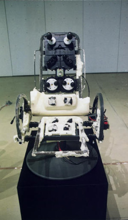 216_Y_Zhenzhong_Then_Edison_s direct current was failed to the alternating current_2003